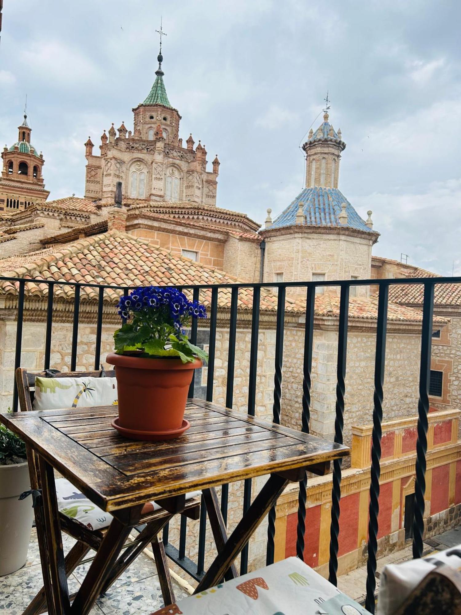 Los Marqueses De Teruel - Vut El Amor Del Marques Exterior photo